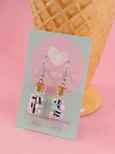 Englanninlaku-pullokorvakorut, pastelli