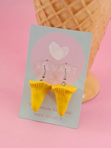 Kantarelli-korvakorut